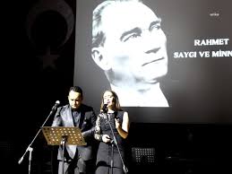 ATA’MIZI EN SEVDİĞİ ŞARKILARLA ANDIK